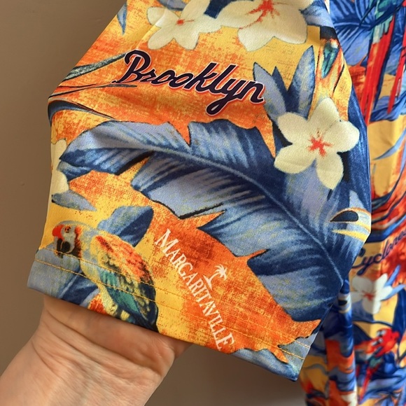 Margaritaville Brooklyn Cyclones Hawaiian Shirt Unisex Baseball Giveaway Mets - Picture 3 of 8